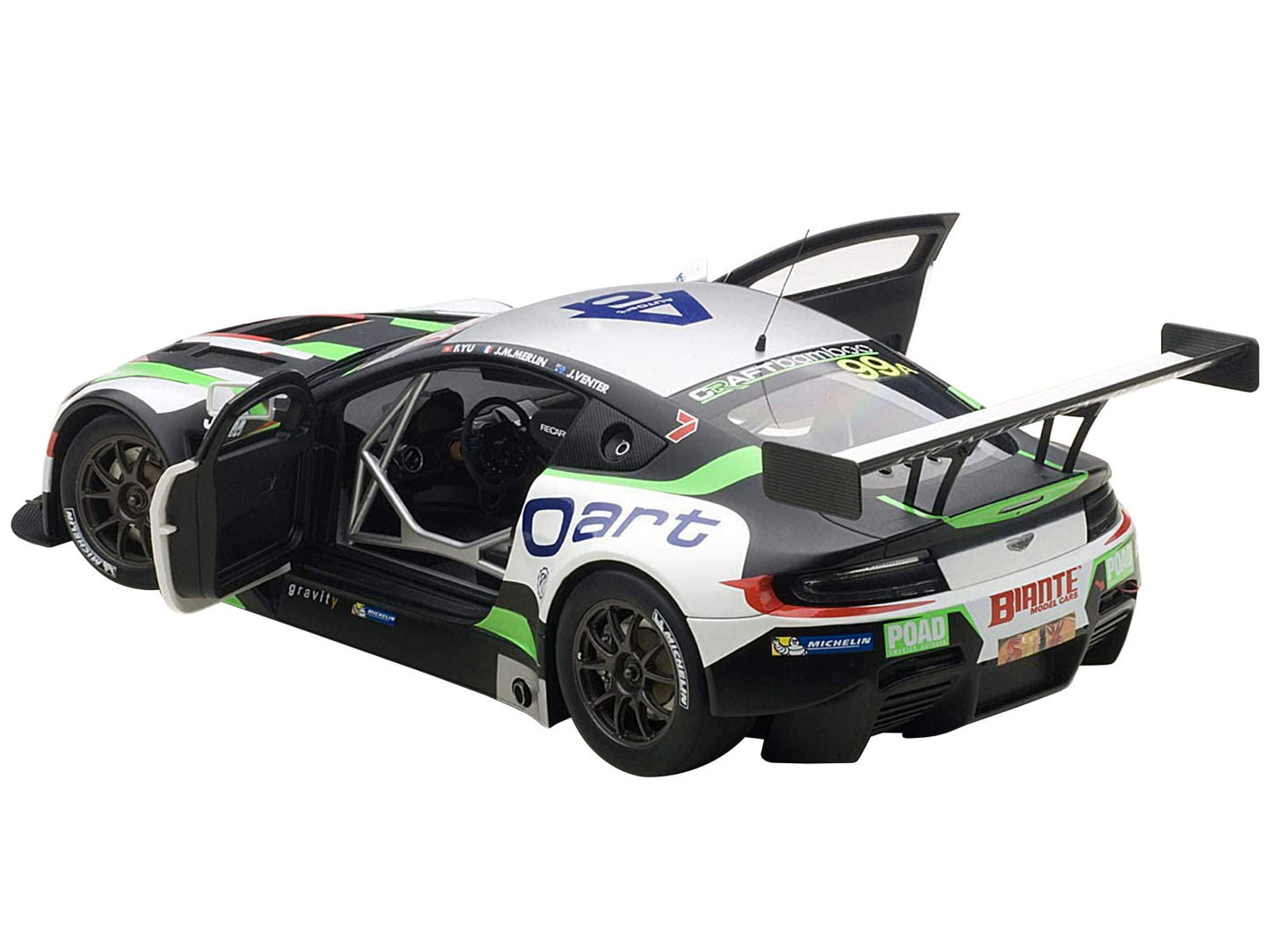 Aston Martin V12 Vantage Bathurst 12hour Endurance Race 2015 #99 JM. Merlin / J. Venter / F. Yu 1/18 Model Car by Autoart