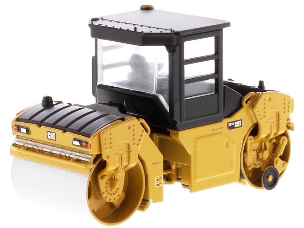 CAT Caterpillar CB-13 Tandem Vibratory Roller with Cab "Play & Collect!" Series 1/64 Diecast Model by Diecast Masters