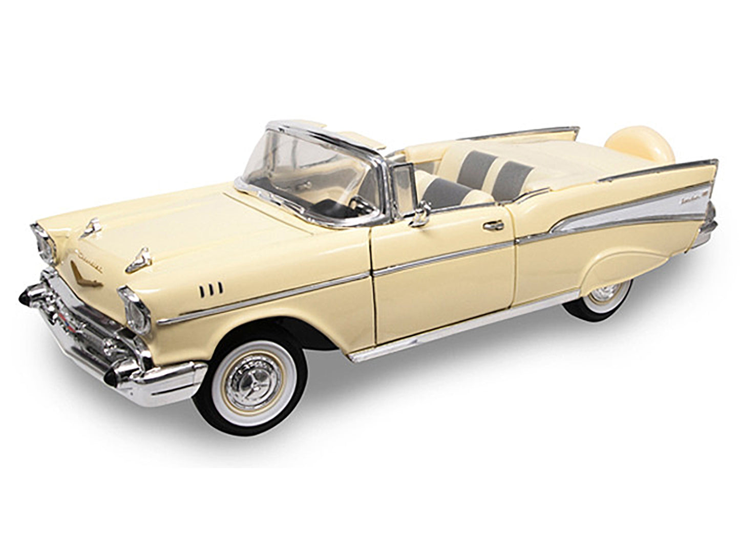 1957 Chevrolet Bel Air Convertible Cream 1/18 Diecast Model Car by Road Signature
