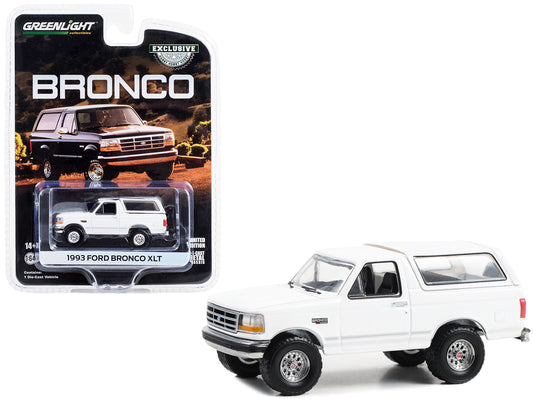 1993 Ford Bronco XLT Oxford White "Hobby Exclusive" Series 1/64 Diecast Model Car by Greenlight