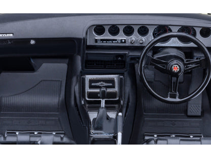 Nissan Skyline 2000GT-R (KPGC110) Tuned Version RHD (Right Hand Drive) White 1/18 Model Car by Autoart